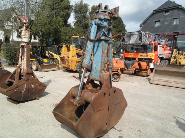 Serie 11013210000000 - Clamshell bucket: picture 1 Serie 11013210000000 - Clamshell bucket: picture 1