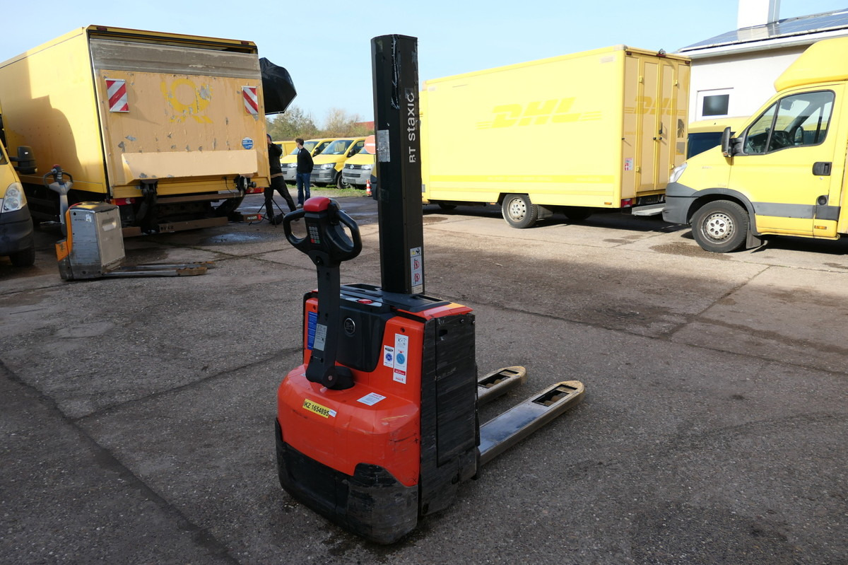 BT SWE 080L Batterie 38/2020 - Pallet truck: picture 4 BT SWE 080L Batterie 38/2020 - Pallet truck: picture 4