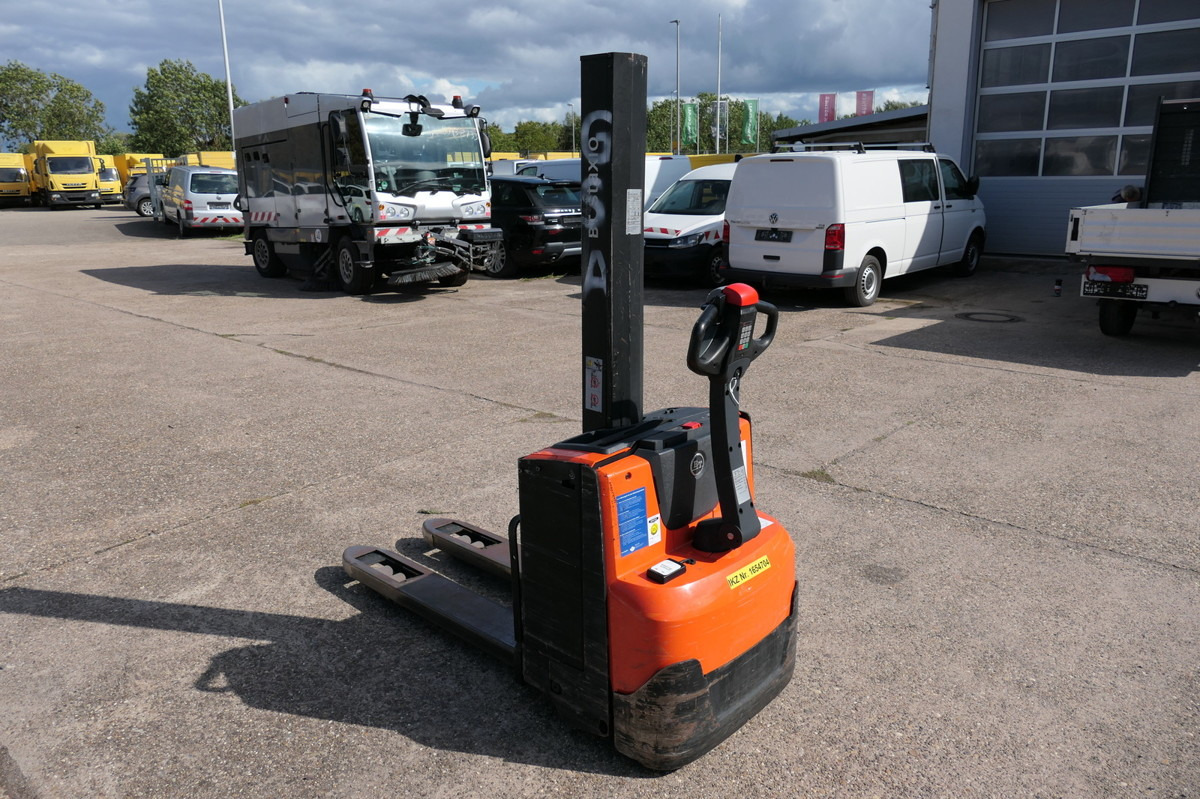 BT SWE 080L - Pallet truck: picture 4 BT SWE 080L - Pallet truck: picture 4