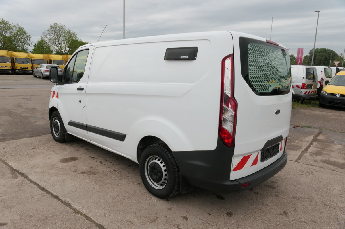 FORD Transit Custom 290 2.0 TDCi KLIMA WERKSTATTEINBA - Small van: picture 5 FORD Transit Custom 290 2.0 TDCi KLIMA WERKSTATTEINBA - Small van: picture 5