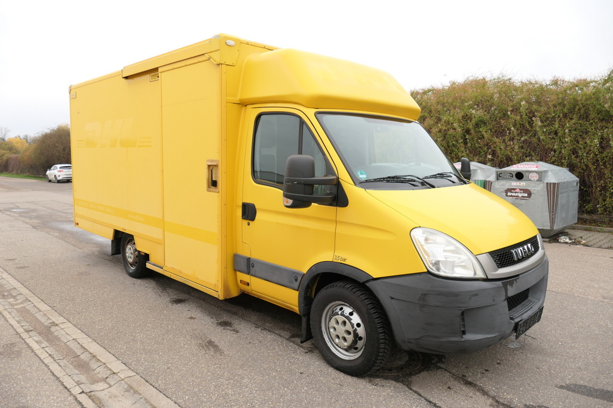 IVECO Daily 35 S11 C30C AUTOMATIK KAMERA MAXI Regale D - Closed box van: picture 3 IVECO Daily 35 S11 C30C AUTOMATIK KAMERA MAXI Regale D - Closed box van: picture 3