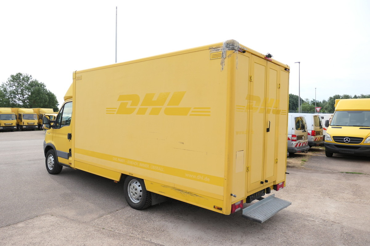 IVECO Daily 35 S11 C30C AUTOMATIK KAMERA MAXI Regale D - Closed box van: picture 4 IVECO Daily 35 S11 C30C AUTOMATIK KAMERA MAXI Regale D - Closed box van: picture 4
