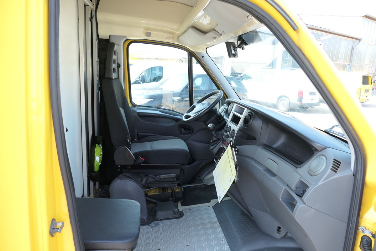 IVECO Daily 35 S11 C30C AUTOMATIK KAMERA MAXI Regale L - Closed box van: picture 5 IVECO Daily 35 S11 C30C AUTOMATIK KAMERA MAXI Regale L - Closed box van: picture 5