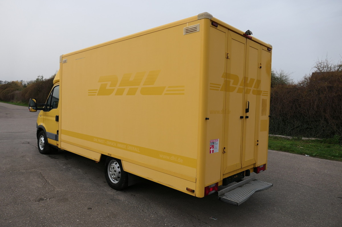 IVECO Daily 35 S11 C30C AUTOMATIK KAMERA MAXI Regale L - Closed box van: picture 4 IVECO Daily 35 S11 C30C AUTOMATIK KAMERA MAXI Regale L - Closed box van: picture 4