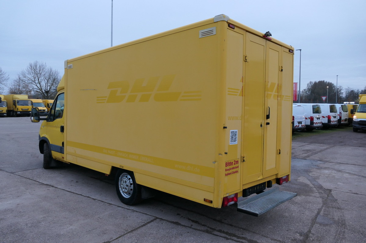 IVECO Daily 35 S11 C30C AUTOMATIK KAMERA Regale LUFT D - Closed box van: picture 4 IVECO Daily 35 S11 C30C AUTOMATIK KAMERA Regale LUFT D - Closed box van: picture 4