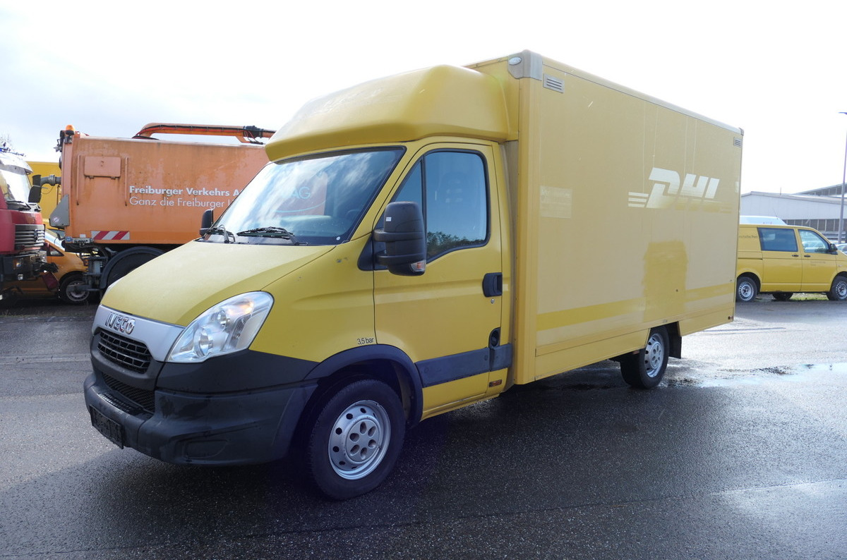 IVECO Daily 35 S11 C30C AUTOMATIK KAMERA Regale LUFT D - Closed box van: picture 1 IVECO Daily 35 S11 C30C AUTOMATIK KAMERA Regale LUFT D - Closed box van: picture 1