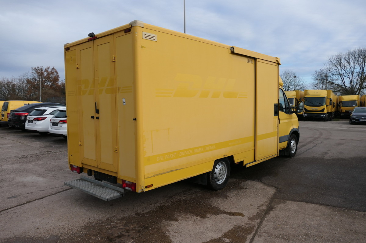 IVECO Daily 35 S11 C30C AUTOMATIK KAMERA Regale LUFT D - Closed box van: picture 4 IVECO Daily 35 S11 C30C AUTOMATIK KAMERA Regale LUFT D - Closed box van: picture 4