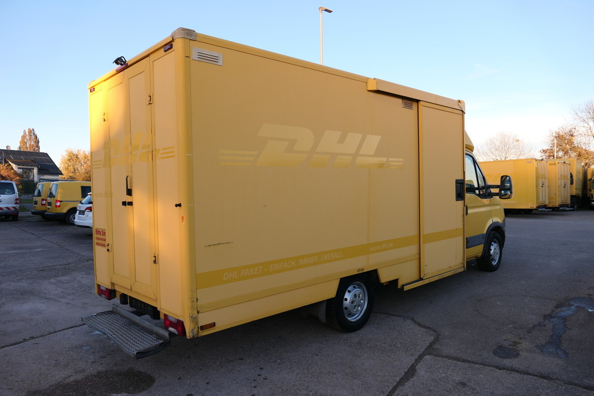 IVECO Daily 35 S11 C30C AUTOMATIK KAMERA Regale LUFT D - Closed box van: picture 3 IVECO Daily 35 S11 C30C AUTOMATIK KAMERA Regale LUFT D - Closed box van: picture 3
