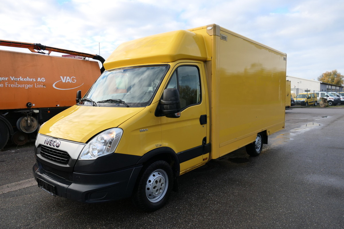 IVECO Daily 35 S11 C30C AUTOMATIK KAMERA Regale LUFT D - Closed box van: picture 2 IVECO Daily 35 S11 C30C AUTOMATIK KAMERA Regale LUFT D - Closed box van: picture 2