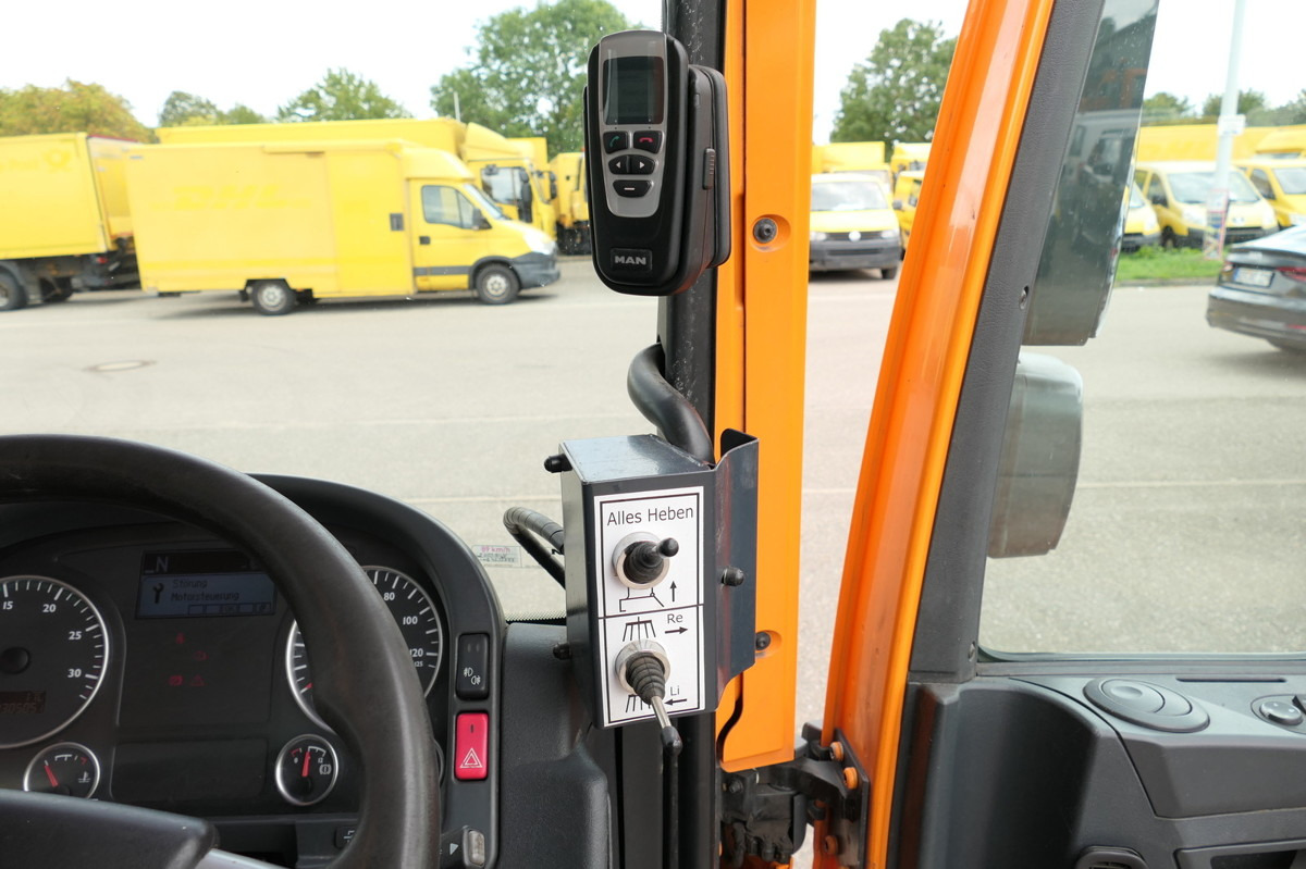 Road sweeper MAN TGL 12.250 4x2 BL Kehrmaschine: picture 15 Road sweeper MAN TGL 12.250 4x2 BL Kehrmaschine: picture 15