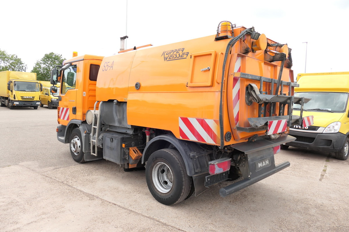 MAN TGL 12.250 Küpper Weisser Kehrmaschine - Road sweeper: picture 3 MAN TGL 12.250 Küpper Weisser Kehrmaschine - Road sweeper: picture 3