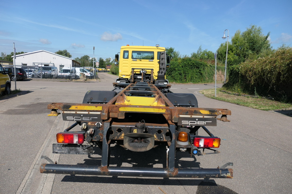 MAN TGM 18.290 Wiesel Umsetzfahrzeug wbh 25 BC 182 - Container transporter/ Swap body truck: picture 4 MAN TGM 18.290 Wiesel Umsetzfahrzeug wbh 25 BC 182 - Container transporter/ Swap body truck: picture 4