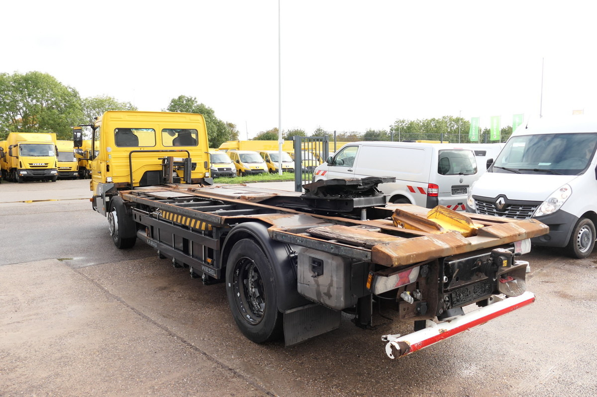MERCEDES-BENZ KAMAG WBH 25 Wiesel Terberg Umsetzfahrz. Sattelk - Container transporter/ Swap body truck: picture 2 MERCEDES-BENZ KAMAG WBH 25 Wiesel Terberg Umsetzfahrz. Sattelk - Container transporter/ Swap body truck: picture 2