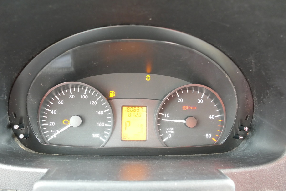 Closed box van MERCEDES-BENZ SPRINTER 310 CDI MAXI EURO-5 KOFFER REGALE KAMER: picture 13