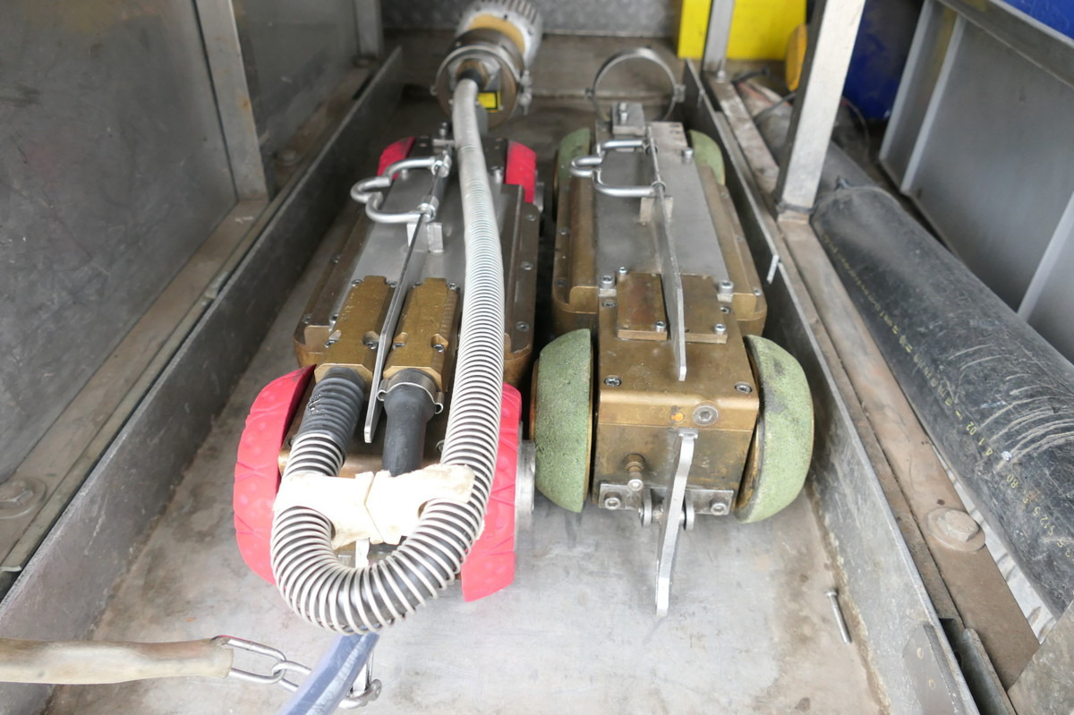 Vacuum truck MERCEDES-BENZ Vario 816 D Kanalinspektion Kanal TV Standheizun: picture 12