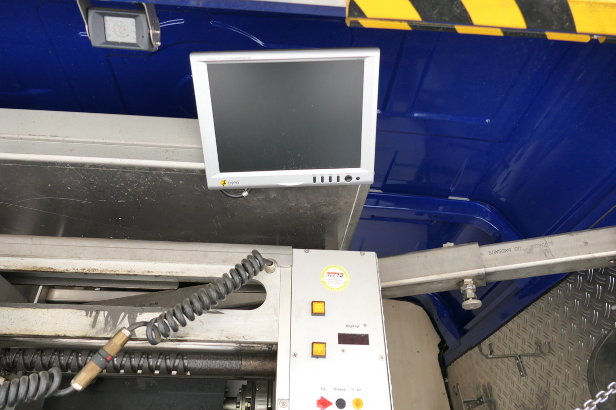Vacuum truck MERCEDES-BENZ Vario 816 D Kanalinspektion Kanal TV Standheizun: picture 18