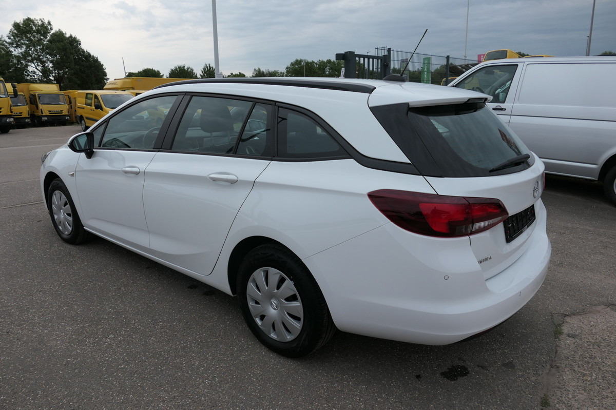 OPEL Astra Sports Tourer 1.5 CDTI KLIMA - Car: picture 4 OPEL Astra Sports Tourer 1.5 CDTI KLIMA - Car: picture 4