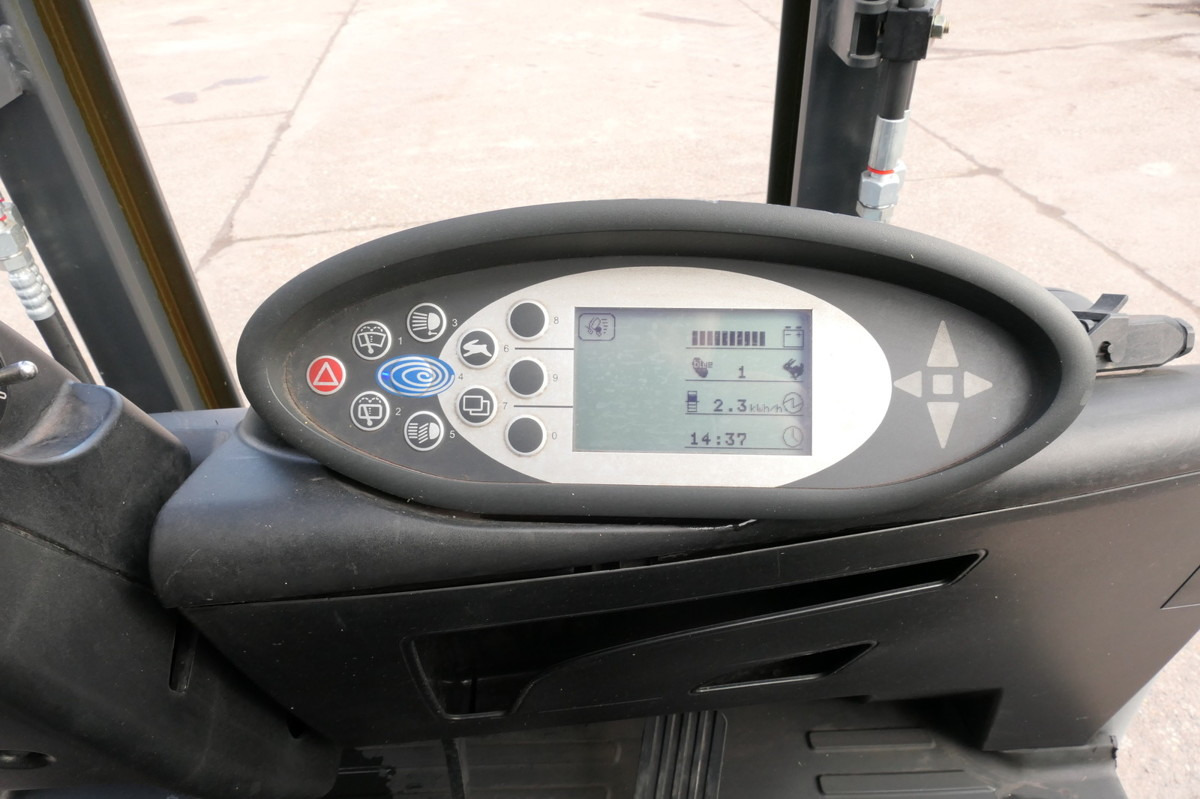 Truck mounted forklift STILL RX 20-18P/H 4-RAD Lange Gabeln: picture 8