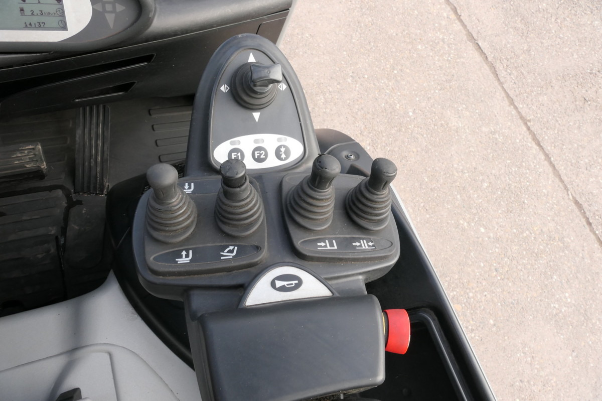 Truck mounted forklift STILL RX 20-18P/H 4-RAD Lange Gabeln: picture 7