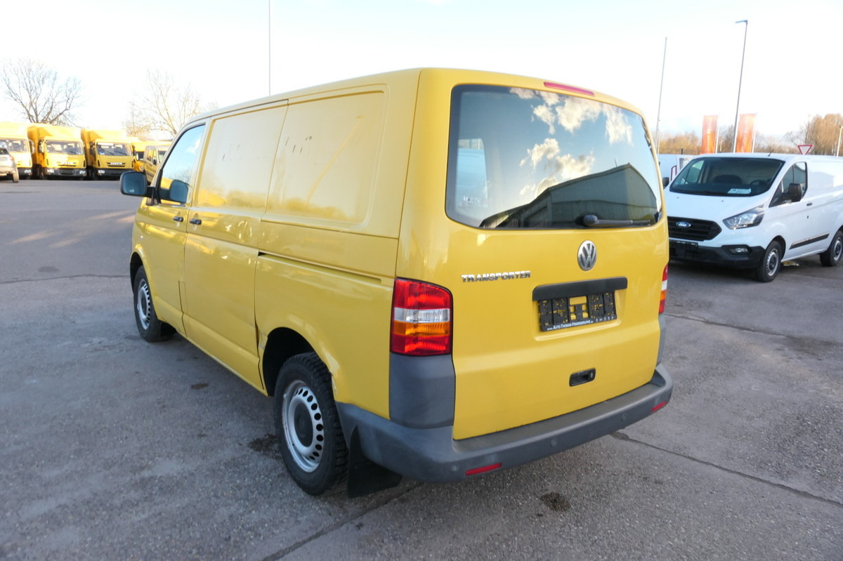 VW T5 Transporter 1.9 TDI PARKTRONIK 2xSCHIEBETÜR - Small van: picture 4 VW T5 Transporter 1.9 TDI PARKTRONIK 2xSCHIEBETÜR - Small van: picture 4
