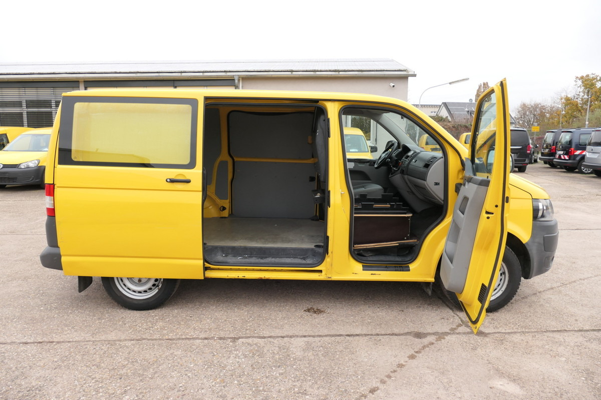 Small van VW T5 Transporter 2.0 TDI PARKTRONIK EURO-5 2xSCHIE: picture 9 Small van VW T5 Transporter 2.0 TDI PARKTRONIK EURO-5 2xSCHIE: picture 9
