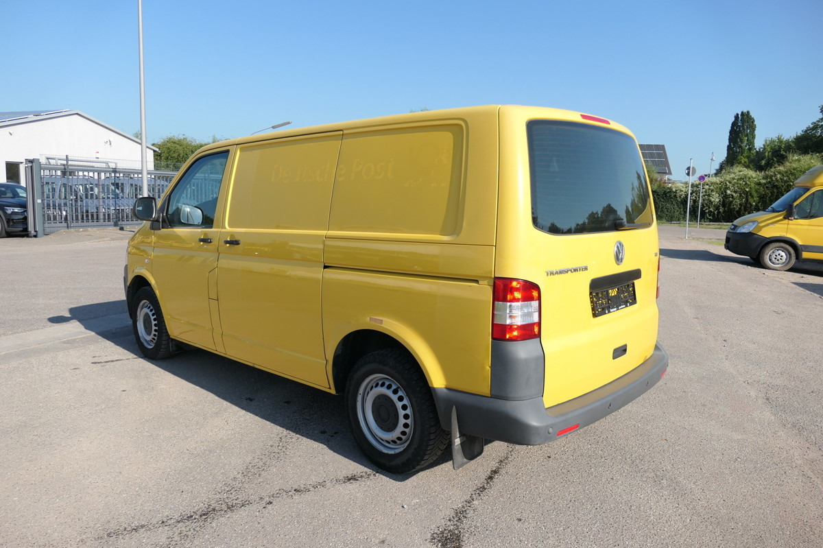 VW T5 Transporter 2.0 TDI PARKTRONIK EURO-5 2xSCHIE - Small van: picture 5 VW T5 Transporter 2.0 TDI PARKTRONIK EURO-5 2xSCHIE - Small van: picture 5