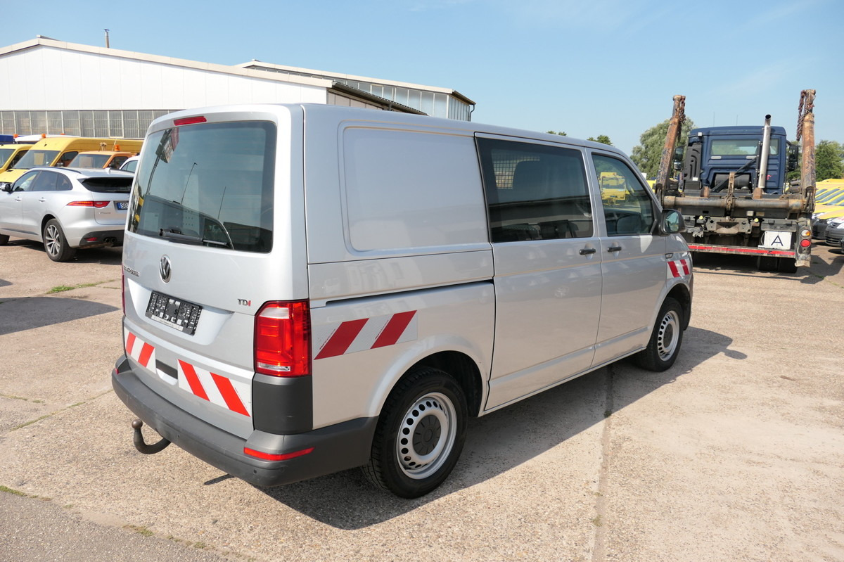VW T6 Transporter 2.0 TDI KLIMA AHK WERKSTATTEINBAU - Small van: picture 4 VW T6 Transporter 2.0 TDI KLIMA AHK WERKSTATTEINBAU - Small van: picture 4