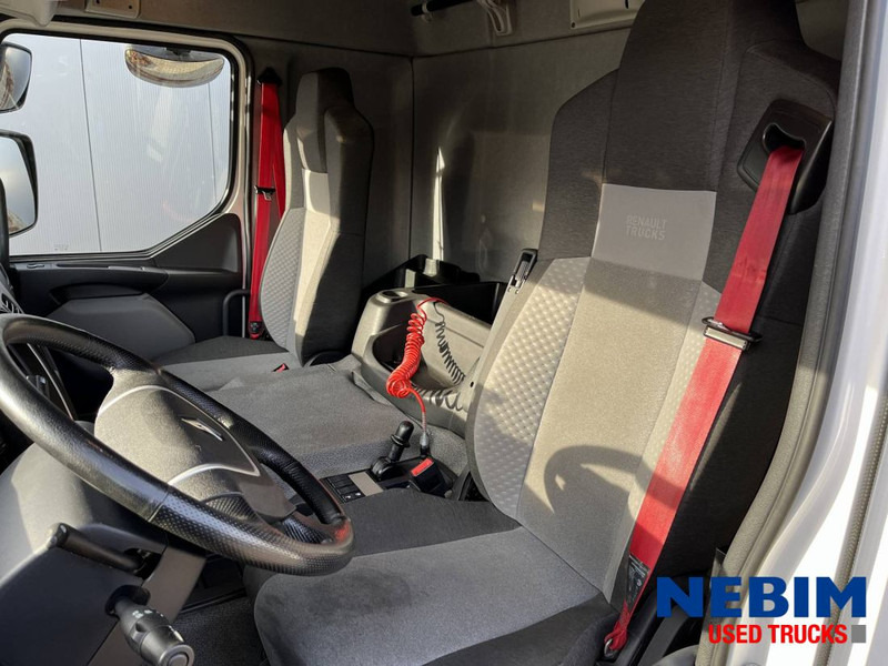 Renault D280 WIDE - 146.074km - Curtainsider truck: picture 4 Renault D280 WIDE - 146.074km - Curtainsider truck: picture 4