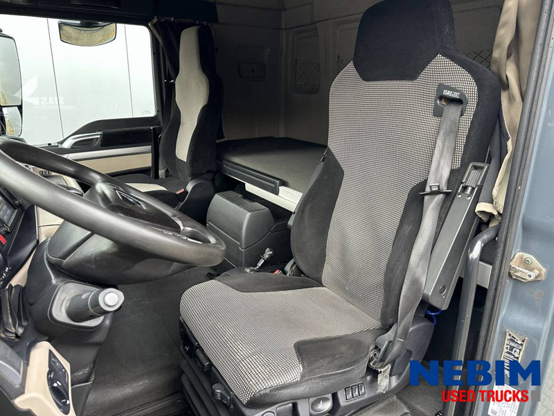 MAN TGX 18.460 4x4 Hydro drive - Tractor unit: picture 4 MAN TGX 18.460 4x4 Hydro drive - Tractor unit: picture 4