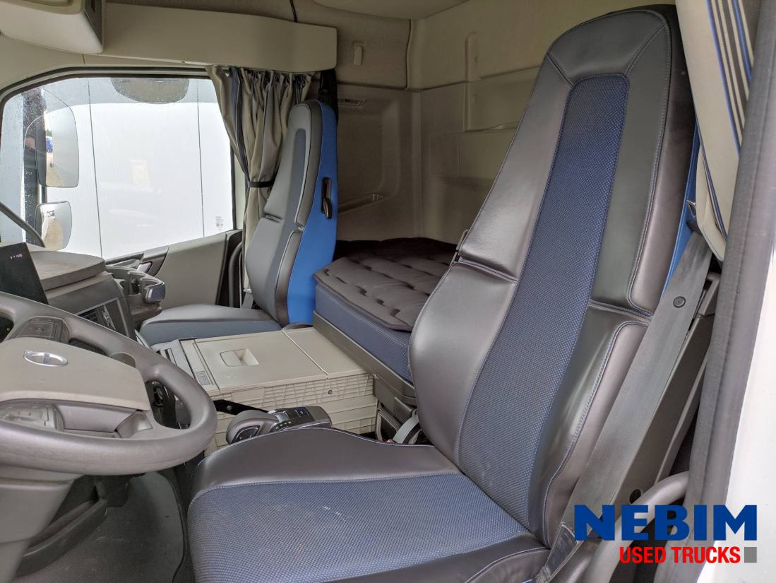 Volvo FH 500 4X2 - I-Save - 259.912km - Turbo Compound - Tractor unit: picture 3 Volvo FH 500 4X2 - I-Save - 259.912km - Turbo Compound - Tractor unit: picture 3