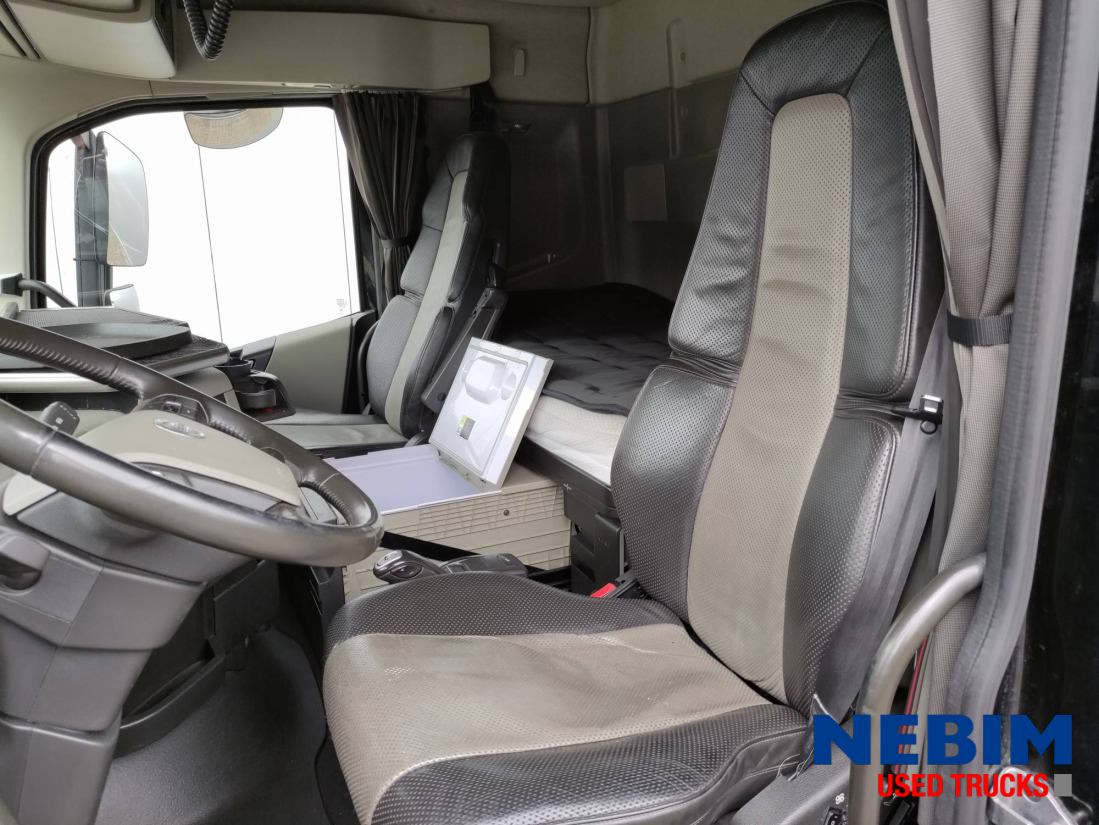 Volvo FH 540 4x2 - I-Park Cool - ADR - Dual Clutch - Tractor unit: picture 3 Volvo FH 540 4x2 - I-Park Cool - ADR - Dual Clutch - Tractor unit: picture 3