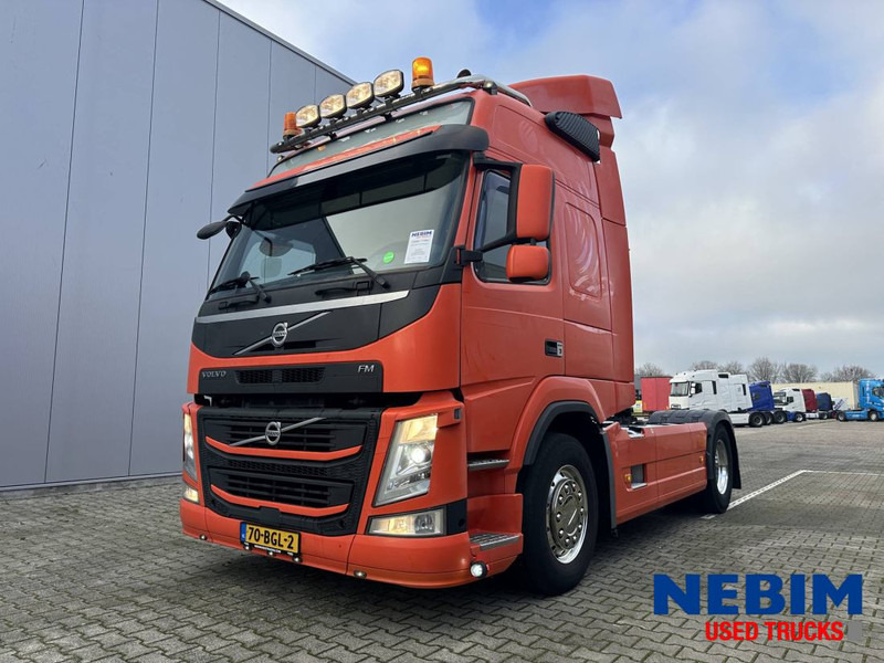 Volvo FM410 4x2 - Dynamic Steering - CLEAN CONDITION - Tractor unit: picture 1 Volvo FM410 4x2 - Dynamic Steering - CLEAN CONDITION - Tractor unit: picture 1