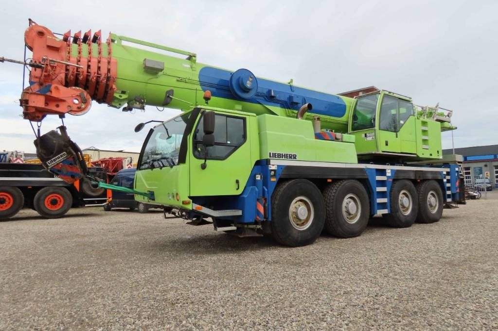 Liebherr LTM 1090-4.1 - All terrain crane: picture 1 Liebherr LTM 1090-4.1 - All terrain crane: picture 1