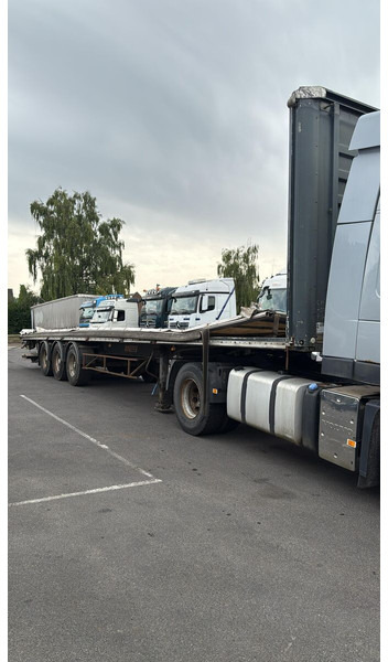 Fruehauf - Dropside/ Flatbed semi-trailer: picture 2 Fruehauf - Dropside/ Flatbed semi-trailer: picture 2