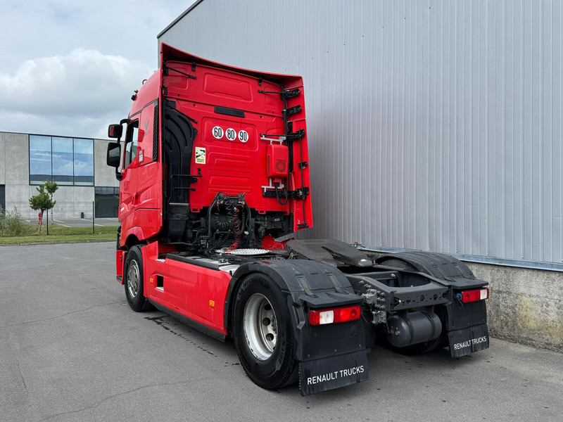 Tractor unit Renault T520: picture 17 Tractor unit Renault T520: picture 17