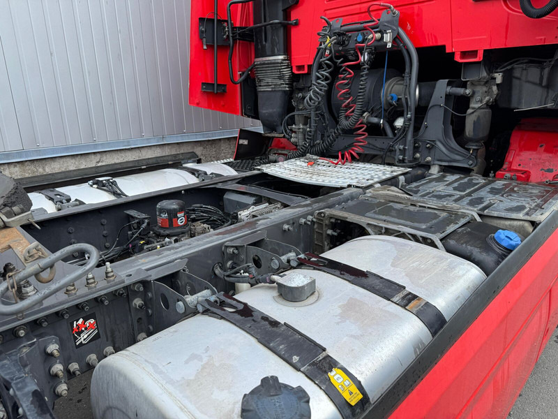 Tractor unit Renault T520: picture 7 Tractor unit Renault T520: picture 7