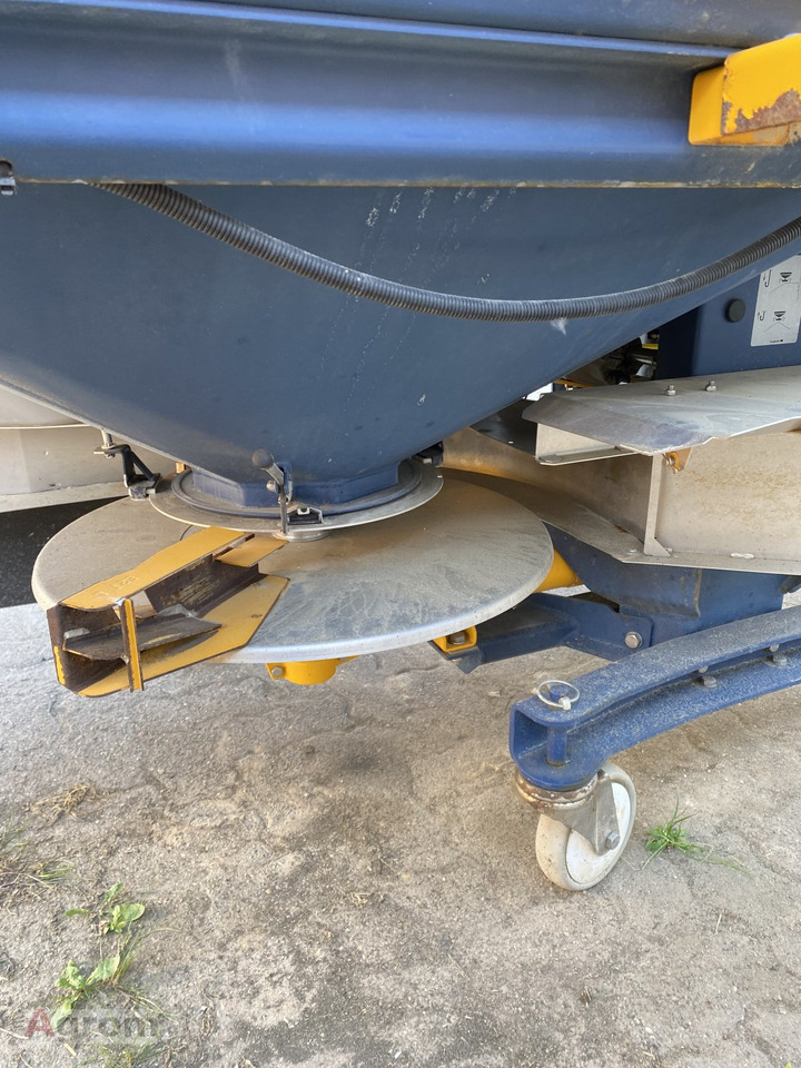 Fertilizer spreader Bogballe M2 W Base: picture 6