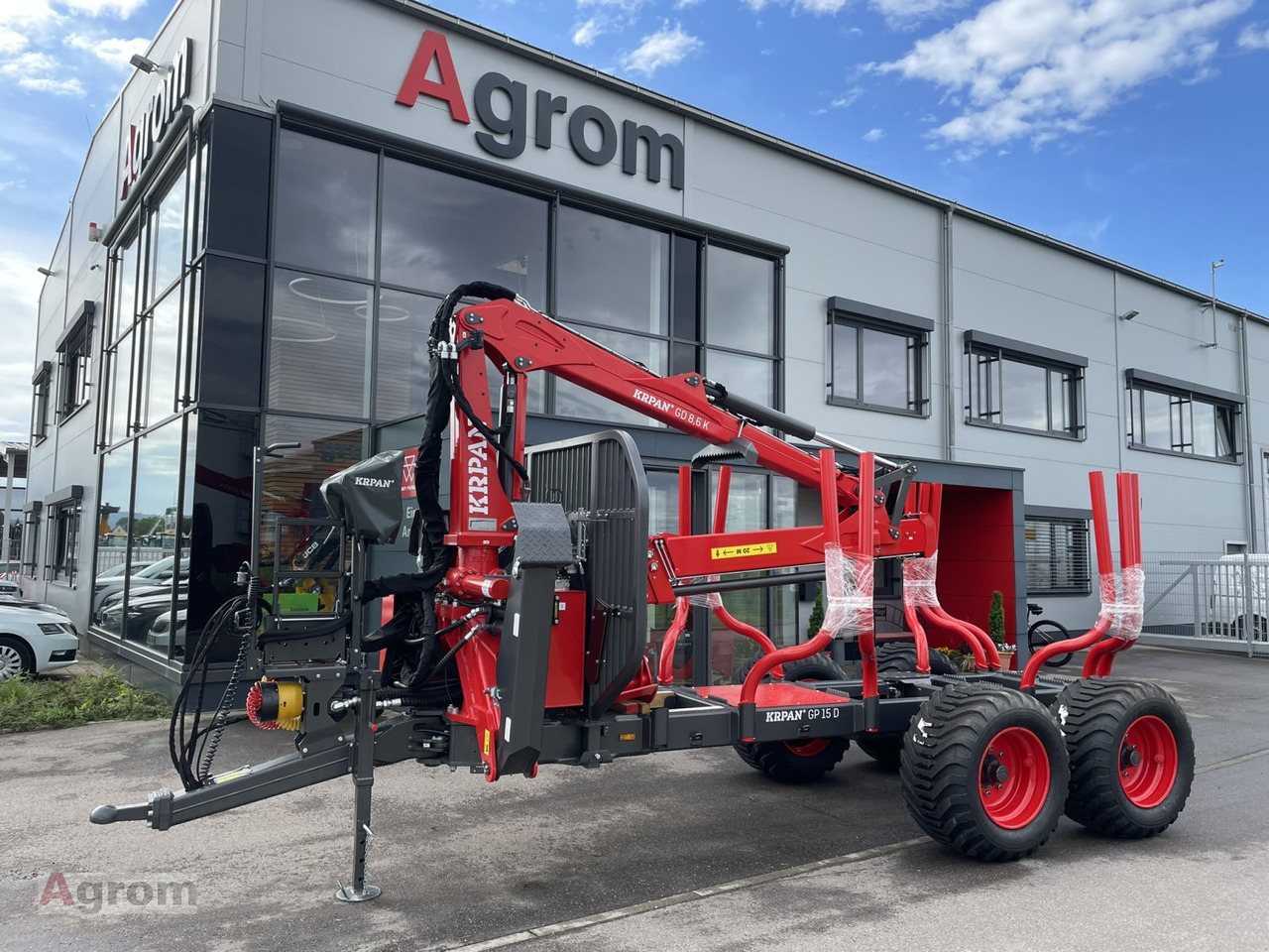 Krpan GP 15 D + Kran 8,6 K - Timber transport: picture 1 Krpan GP 15 D + Kran 8,6 K - Timber transport: picture 1