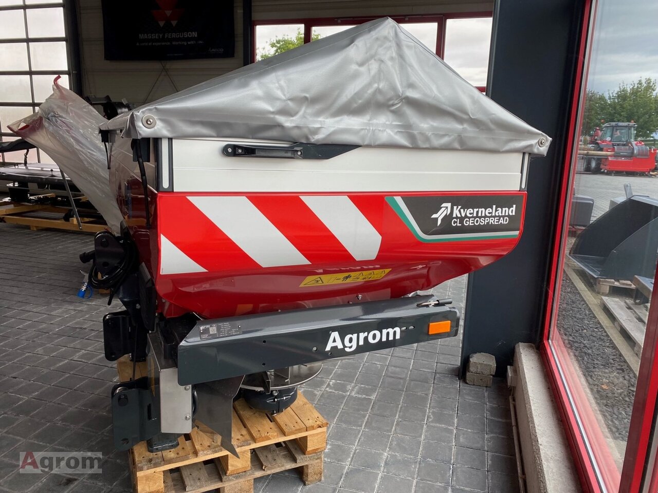 Kverneland Exacta-CL GEOSPREAD 1300 G2 - Fertilizer spreader: picture 4 Kverneland Exacta-CL GEOSPREAD 1300 G2 - Fertilizer spreader: picture 4