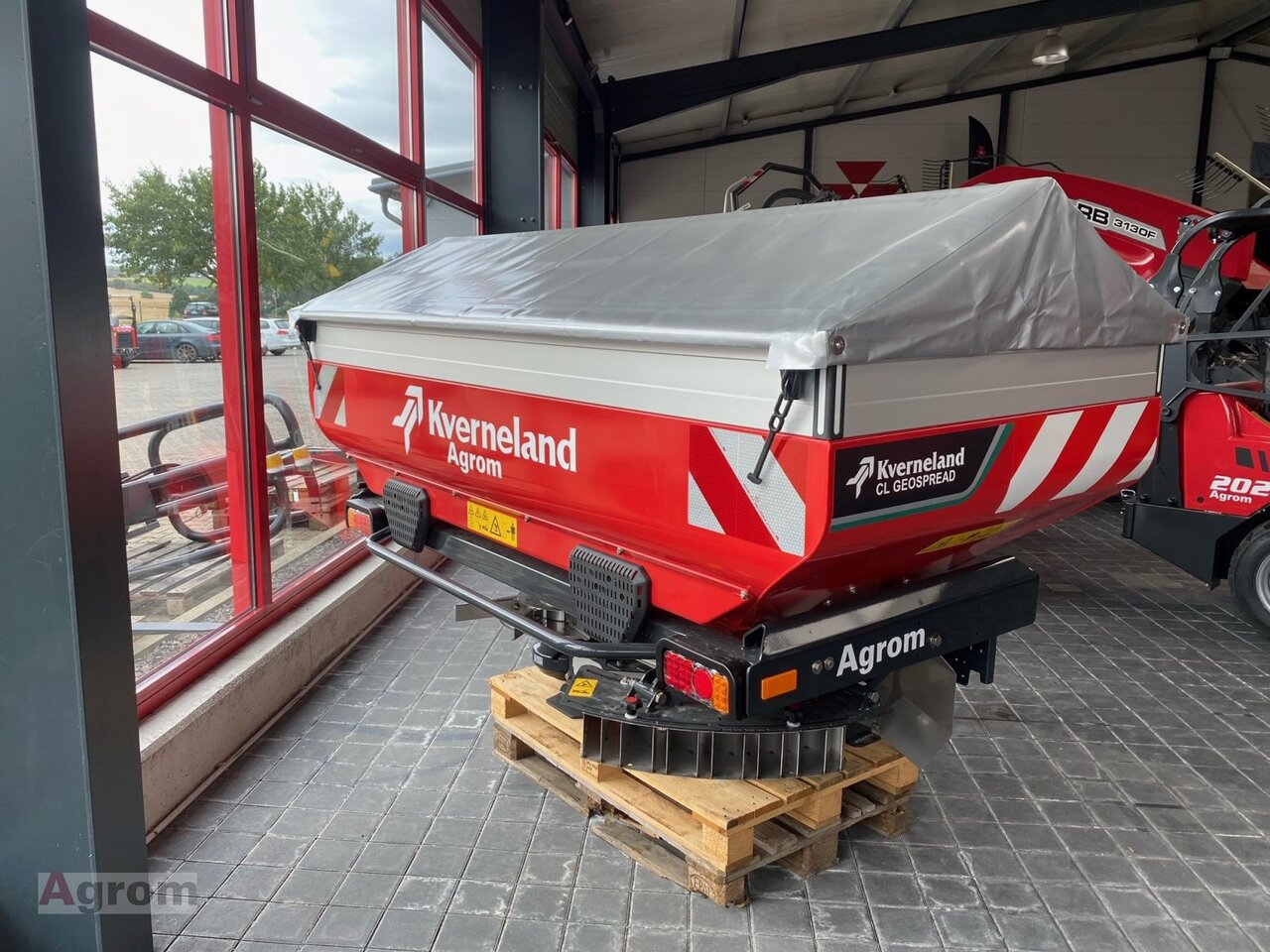 Kverneland Exacta-CL GEOSPREAD 1300 G2 - Fertilizer spreader: picture 1 Kverneland Exacta-CL GEOSPREAD 1300 G2 - Fertilizer spreader: picture 1