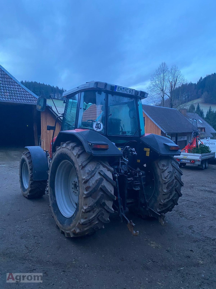 Massey Ferguson 6270 PowerControl - Farm tractor: picture 3 Massey Ferguson 6270 PowerControl - Farm tractor: picture 3