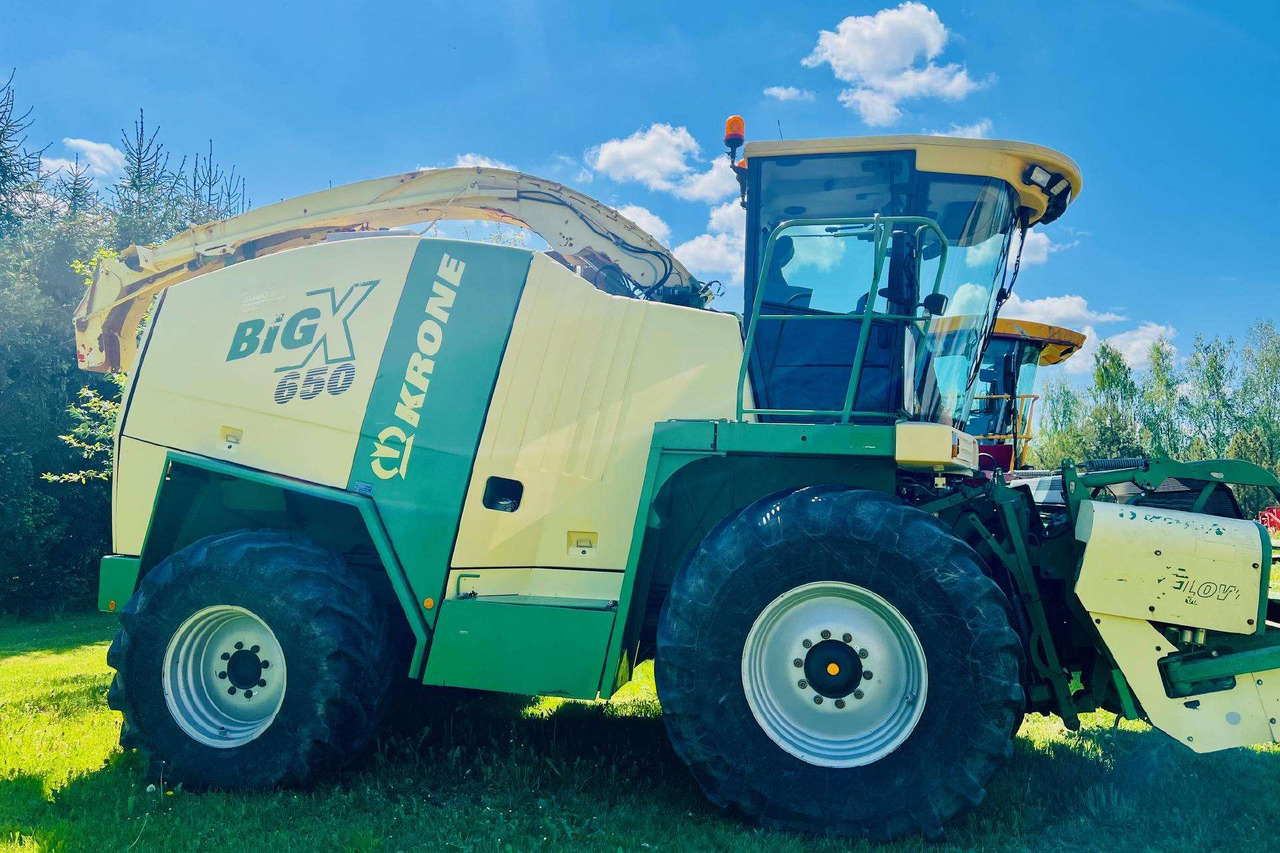Krone BIG X 650 - Forage harvester: picture 5 Krone BIG X 650 - Forage harvester: picture 5