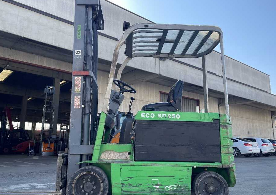 Cesab ECO/KD 250 (batt. KO) - Electric forklift: picture 2 Cesab ECO/KD 250 (batt. KO) - Electric forklift: picture 2