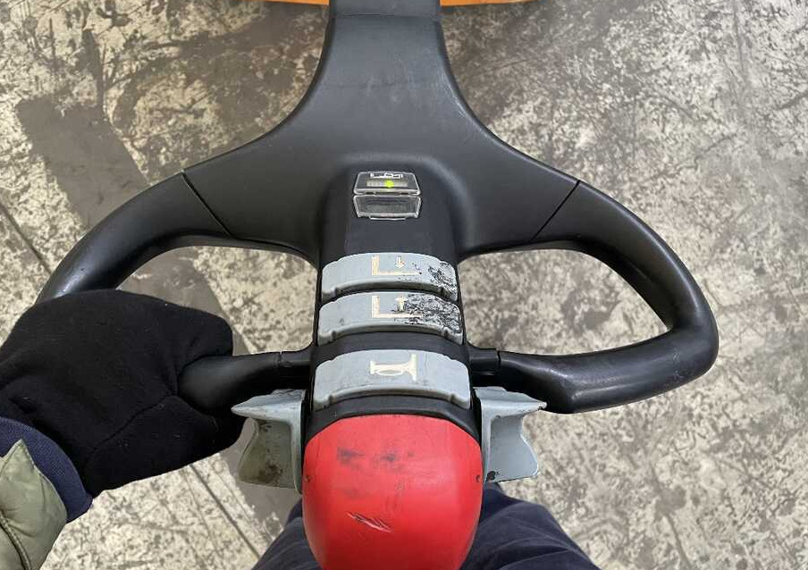 Still ECU 16 (forche mm. 980) - Pallet truck: picture 4 Still ECU 16 (forche mm. 980) - Pallet truck: picture 4