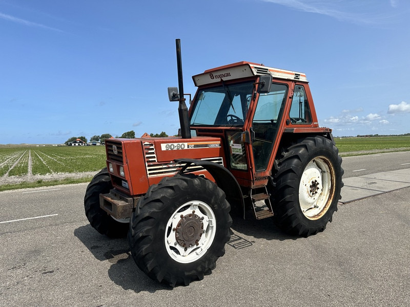 Fiat 90-90 DT - Farm tractor: picture 1 Fiat 90-90 DT - Farm tractor: picture 1
