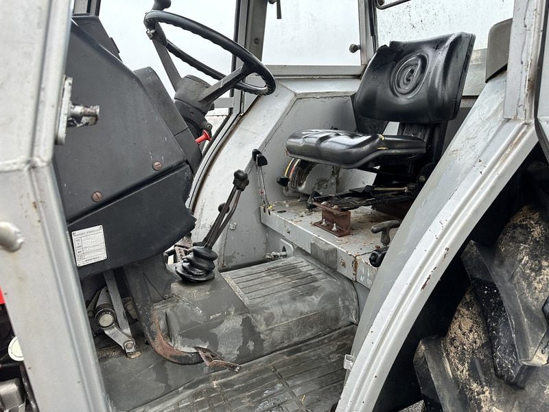 Massey Ferguson 390 - Farm tractor: picture 4 Massey Ferguson 390 - Farm tractor: picture 4