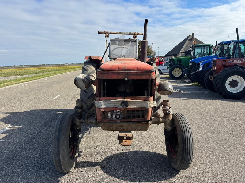 Zetor 4511 - Farm tractor: picture 2 Zetor 4511 - Farm tractor: picture 2