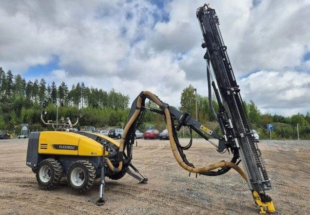 Atlas Copco FlexiROC T15R-01 - Drilling rig: picture 4 Atlas Copco FlexiROC T15R-01 - Drilling rig: picture 4