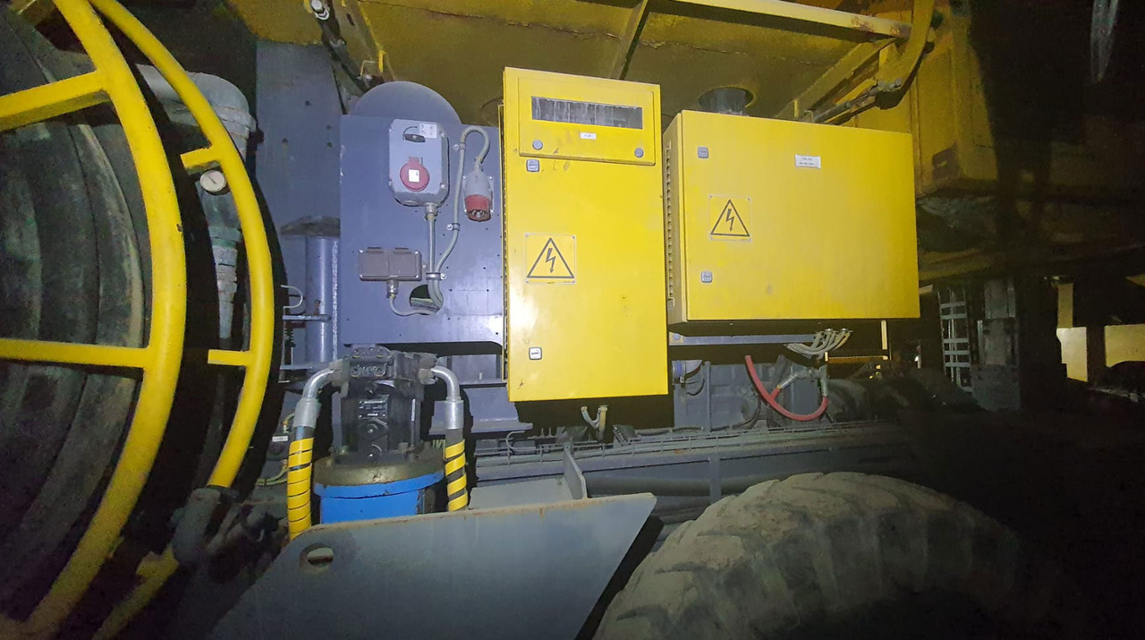 Atlas Copco XE3-C30 - Mining machinery: picture 5 Atlas Copco XE3-C30 - Mining machinery: picture 5