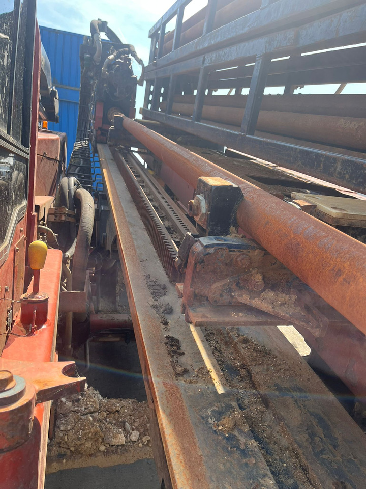 Ditch Witch JT100 Mach 1 - Directional boring machine: picture 5 Ditch Witch JT100 Mach 1 - Directional boring machine: picture 5